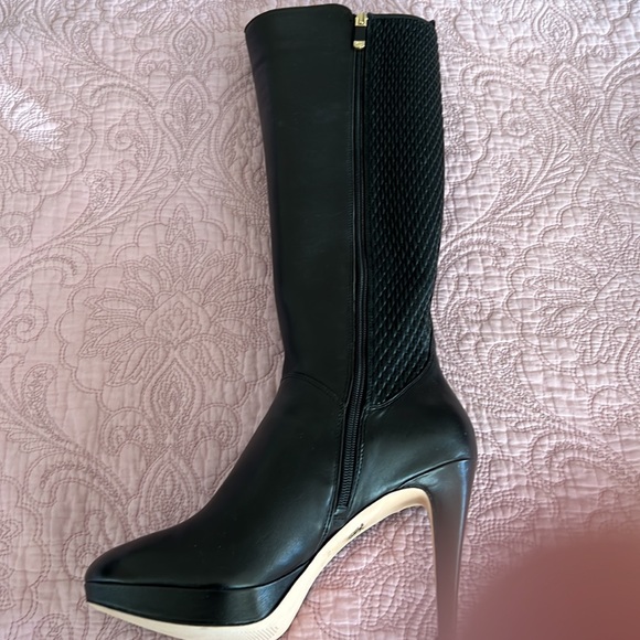 NEW! Vince Camuto Signature Black ELIANA Over the knee Leather Boots - Picture 3 of 9